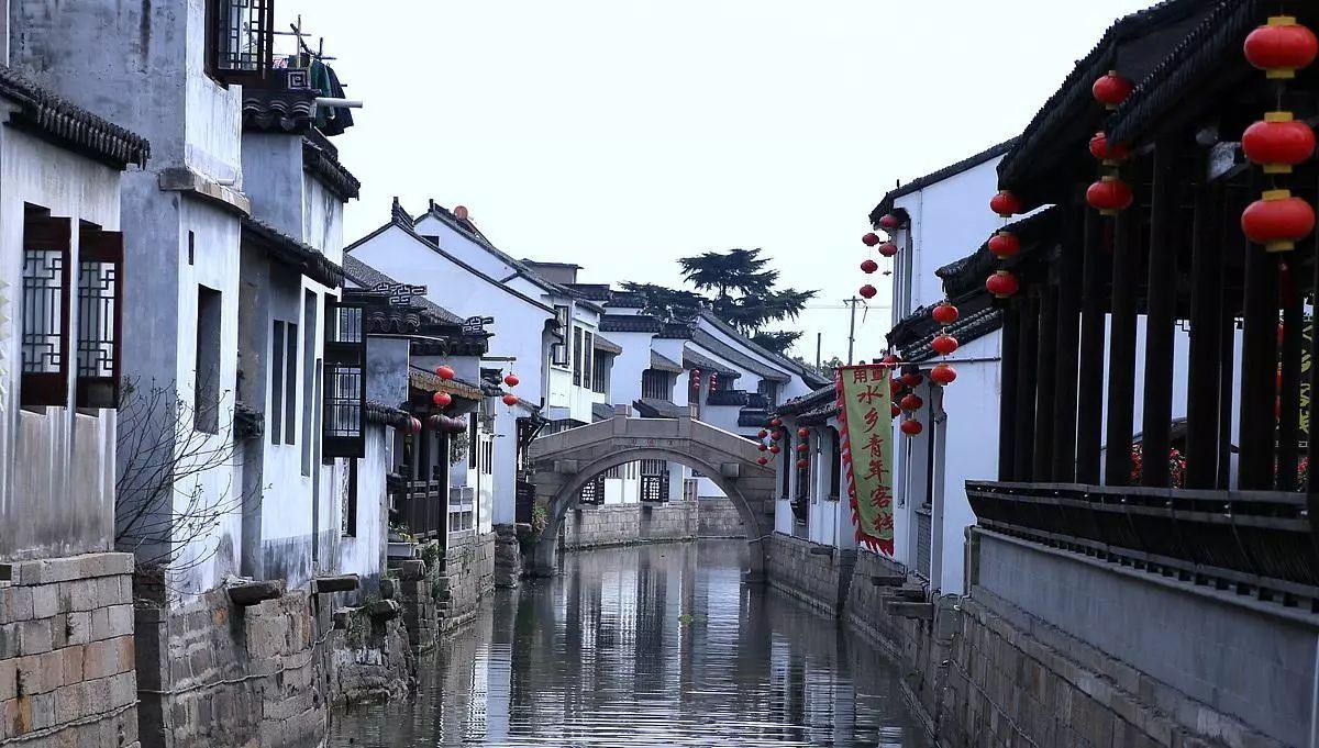 小妖兽 一个爱吃辣的小怪兽